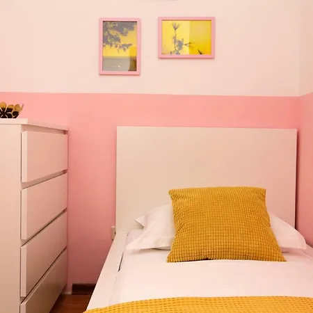 Bruna Apartment *